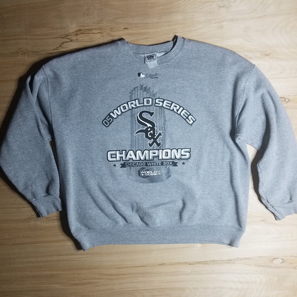 05 white Sox world series sweater
